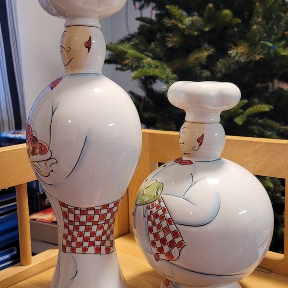 Godinger & CO Chef Pouring Wine Bottle Decanter or Oil Dispensers - Picture 3 of 5